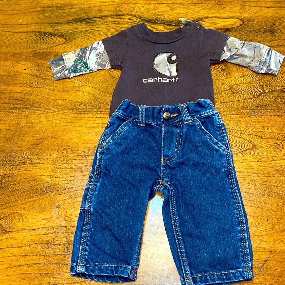 Carhartt denim set.